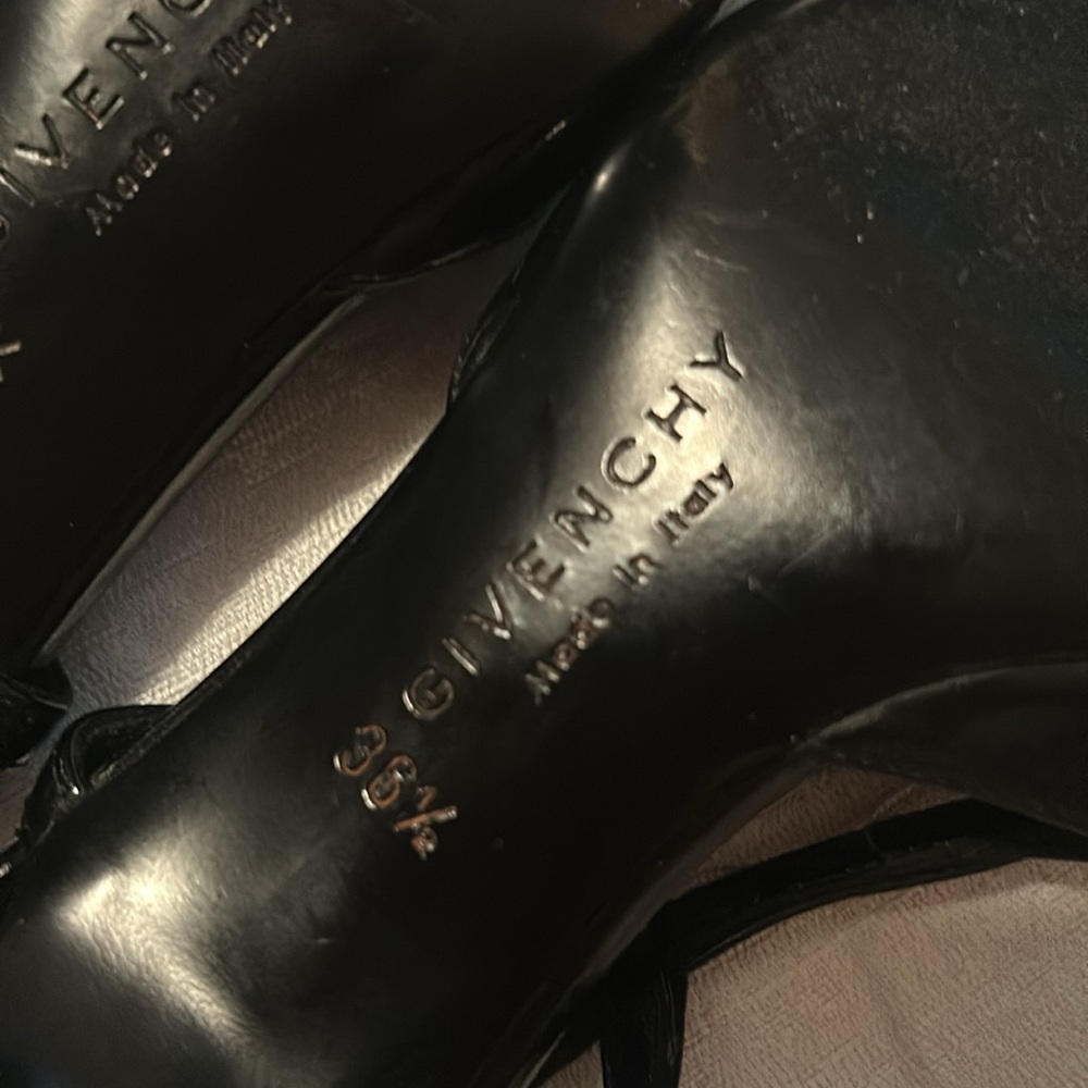 Givenchy Leather Slingback Pointed-Toe Elegant Black Women's Heels Size 5.5 - Picture 11 of 12